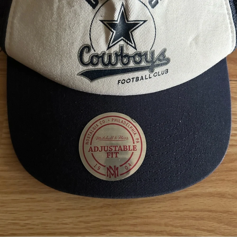 Mitchell & Ness Dallas Cowboys Vintage NFL Collection SnapBack Hat
